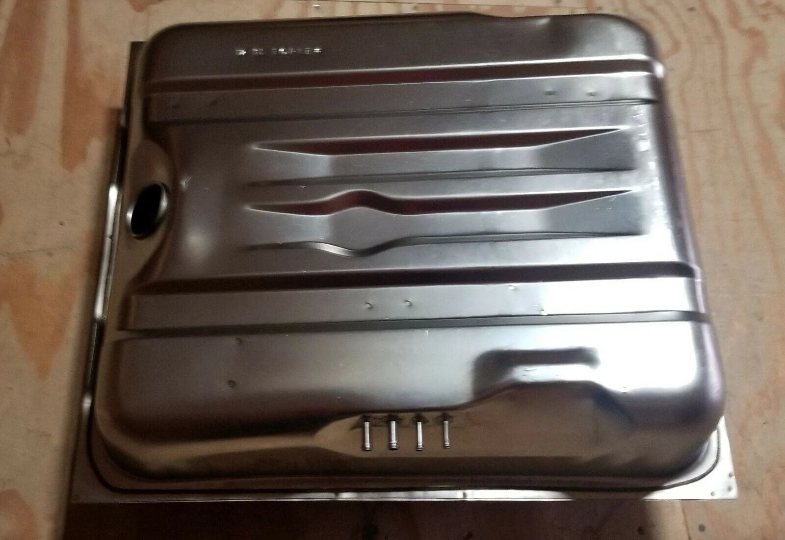 71-72 Cuda Barracuda, Stainless Steel Fuel Tank – CHETNK08ES