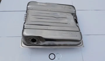 72-74 Cuda, Gas Tank, 4 Front Vents Stainless Steel – CHETNK08CS